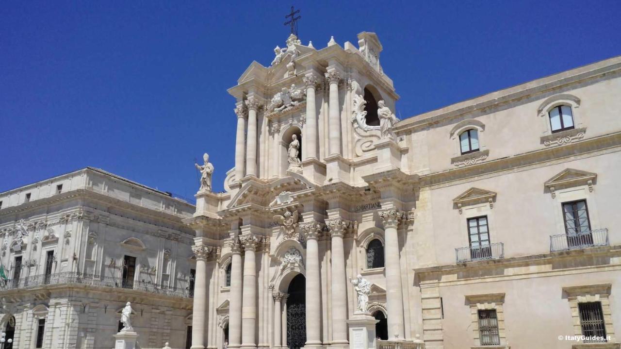 Dream Suite In Ortigia Syracuse ภายนอก รูปภาพ